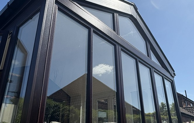 EYG products provide the ‘wow factor’ and expertise offers ‘peace of mind’ as couple complete full home makeover