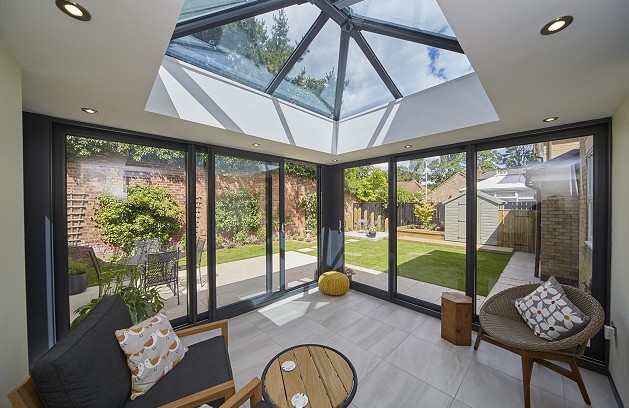 Orangery with sliding patio doors