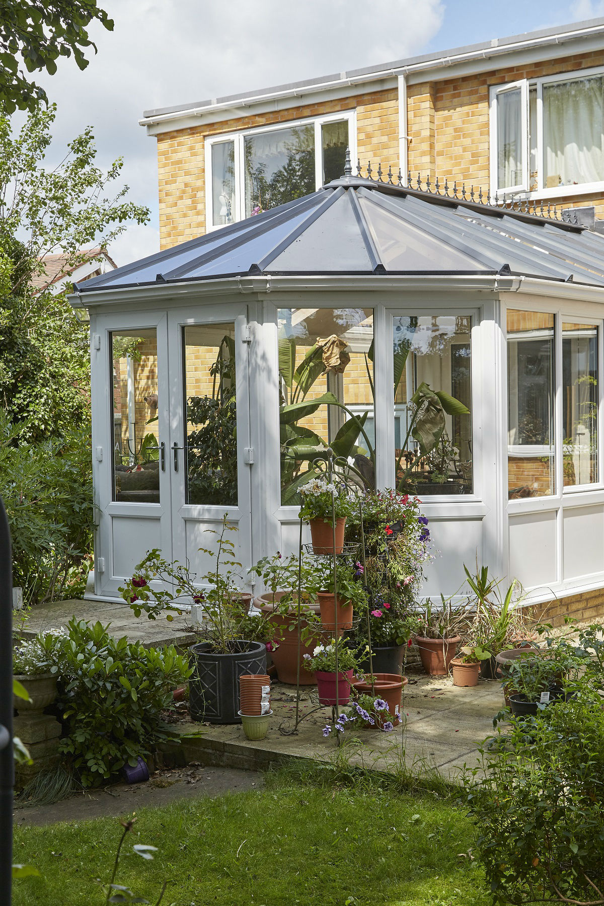 Incredible Doncaster conservatory transformation (unmissable pics) EYG