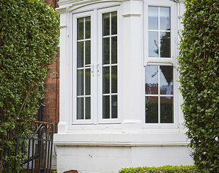 traditional bay windows