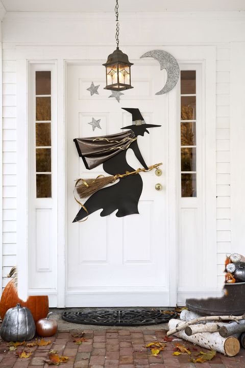 Halloween door decoration witch 1594672725