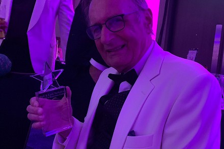 EYG founder wins business award at glittering ceremony