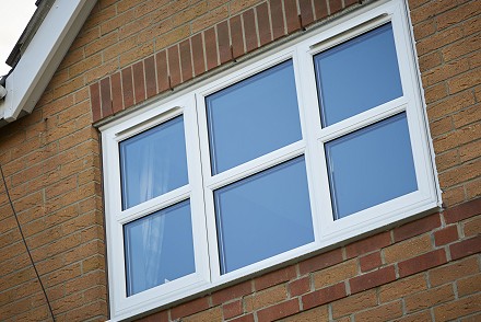 Poll exposes worrying statistics over damp and cold conditions in UK homes