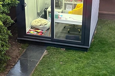 EYG garden room post on Facebook goes viral