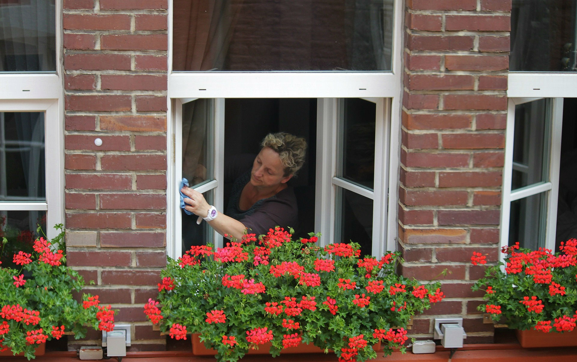 Washing windows